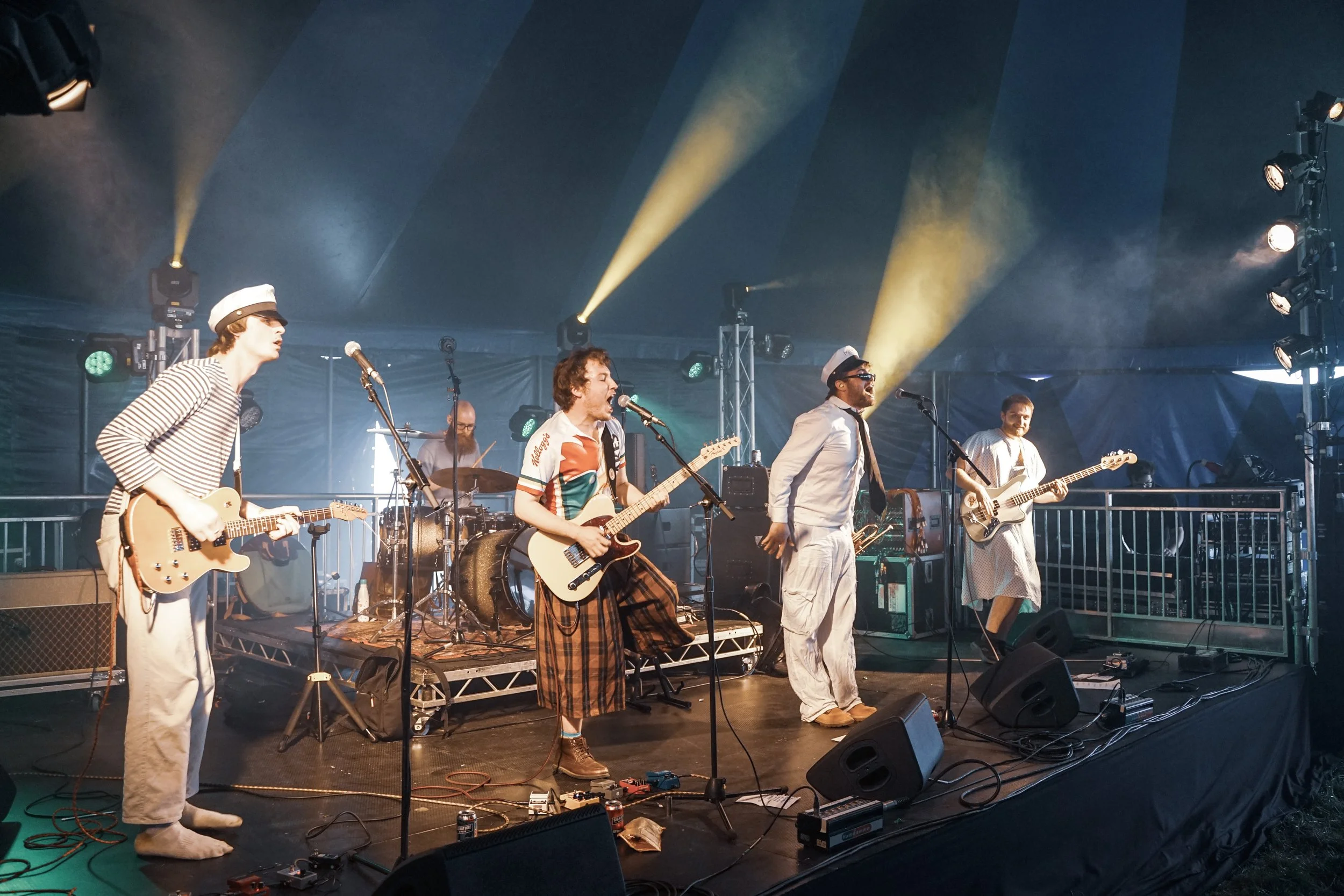 Bag Of Cans: This Feeling Stage, Truck Festival