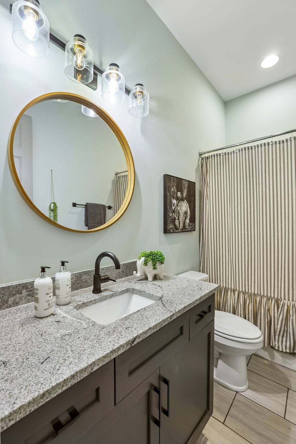 Kids Bathroom After