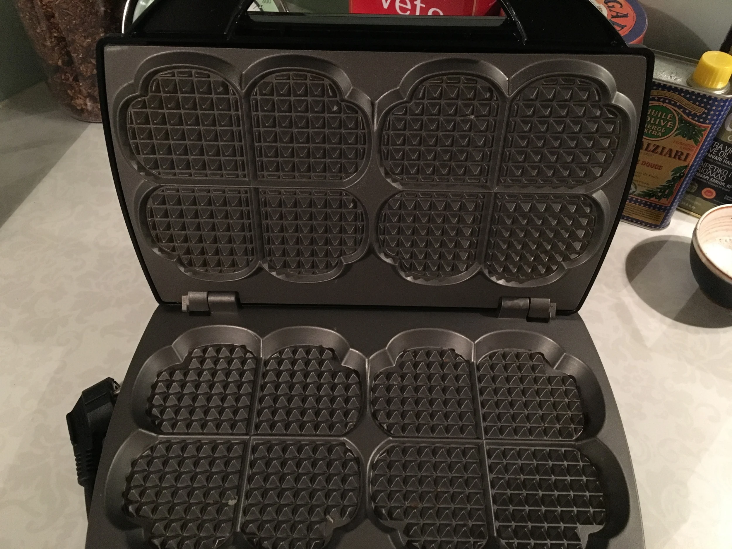 Waffle maker