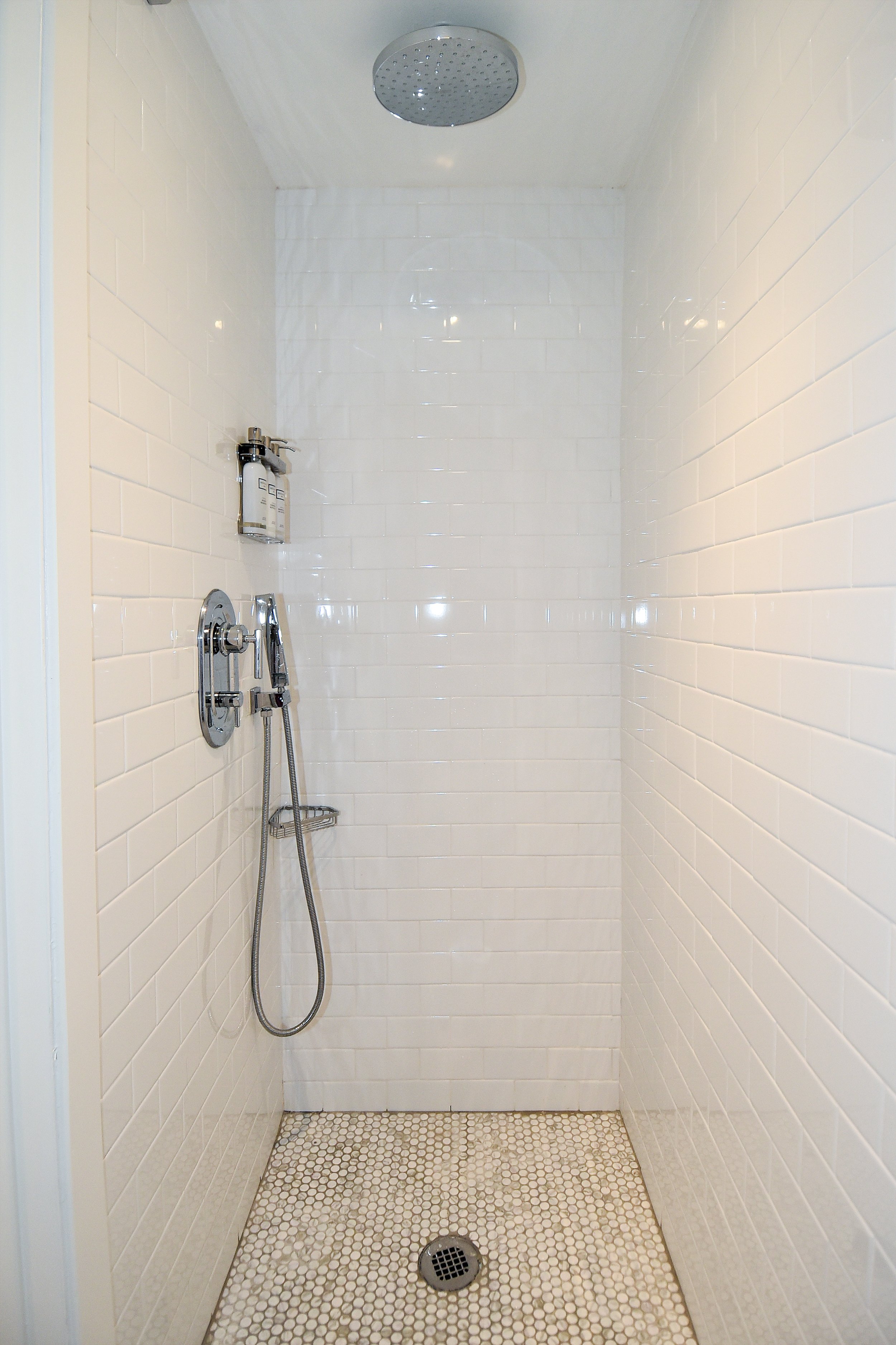 Room 7 pic 8.jpg