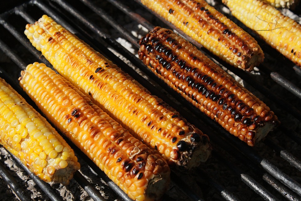 Barbecue Corn on the Cob, a traditional Taiwanese street food.