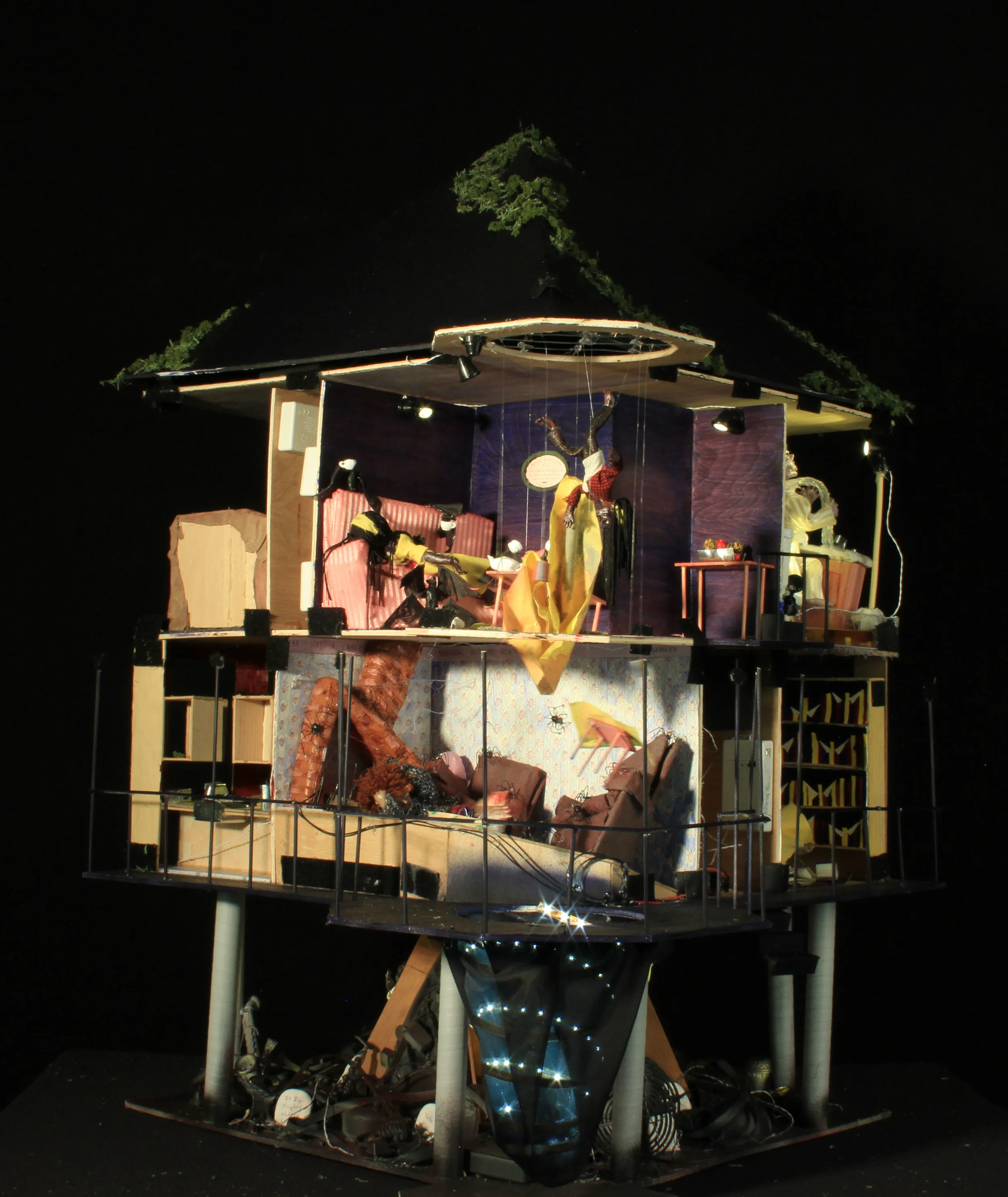 Inside 1.jpg