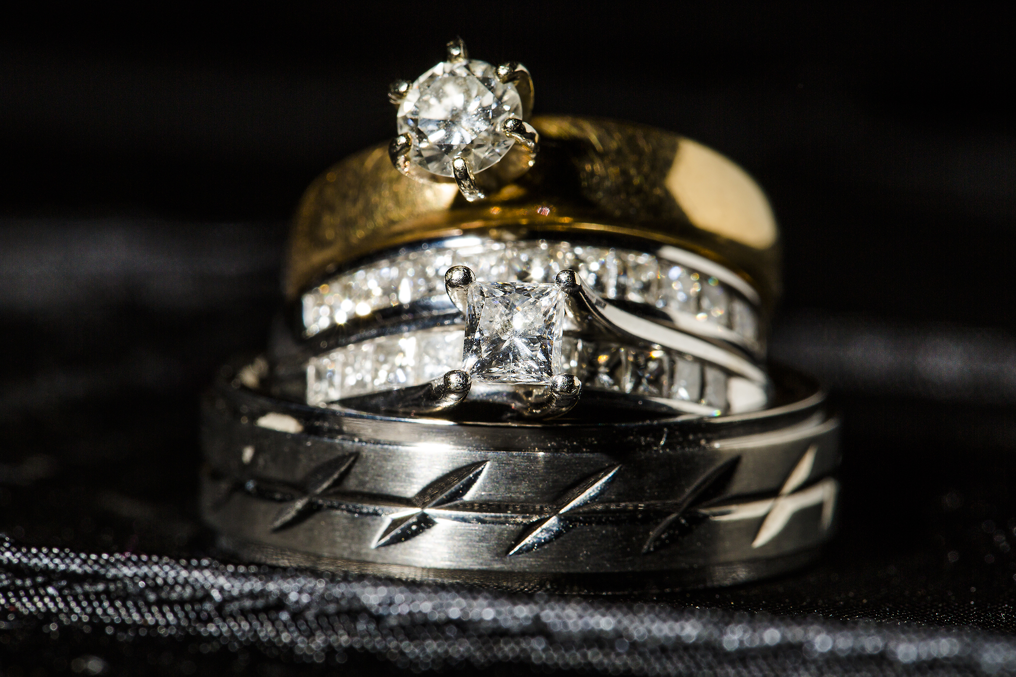 ring shot, wedding details, wedding bands, macro photography