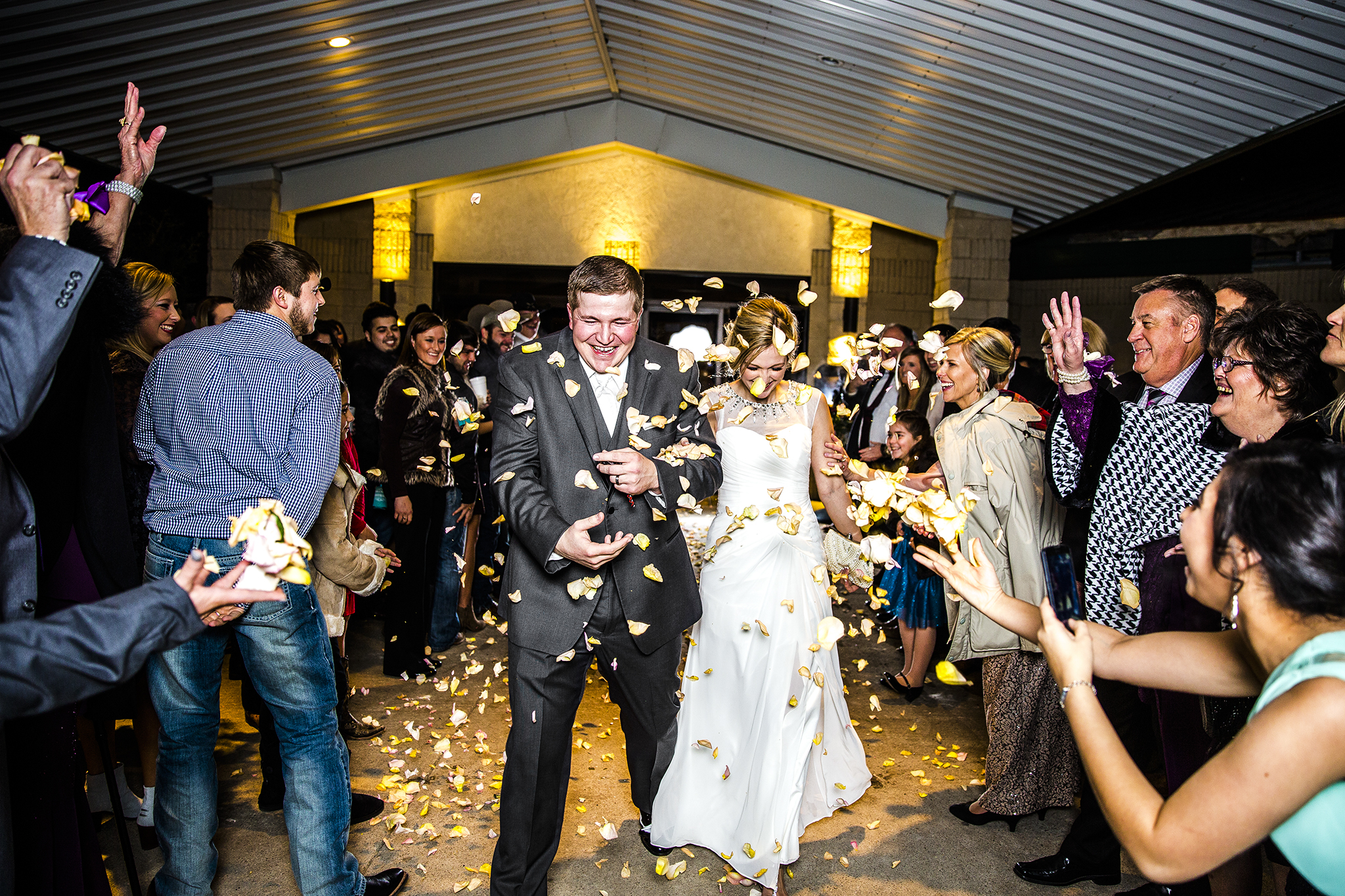 grand exit, lubbock wedding photographers, dramatic, sweet, flower pedals, honeymoon