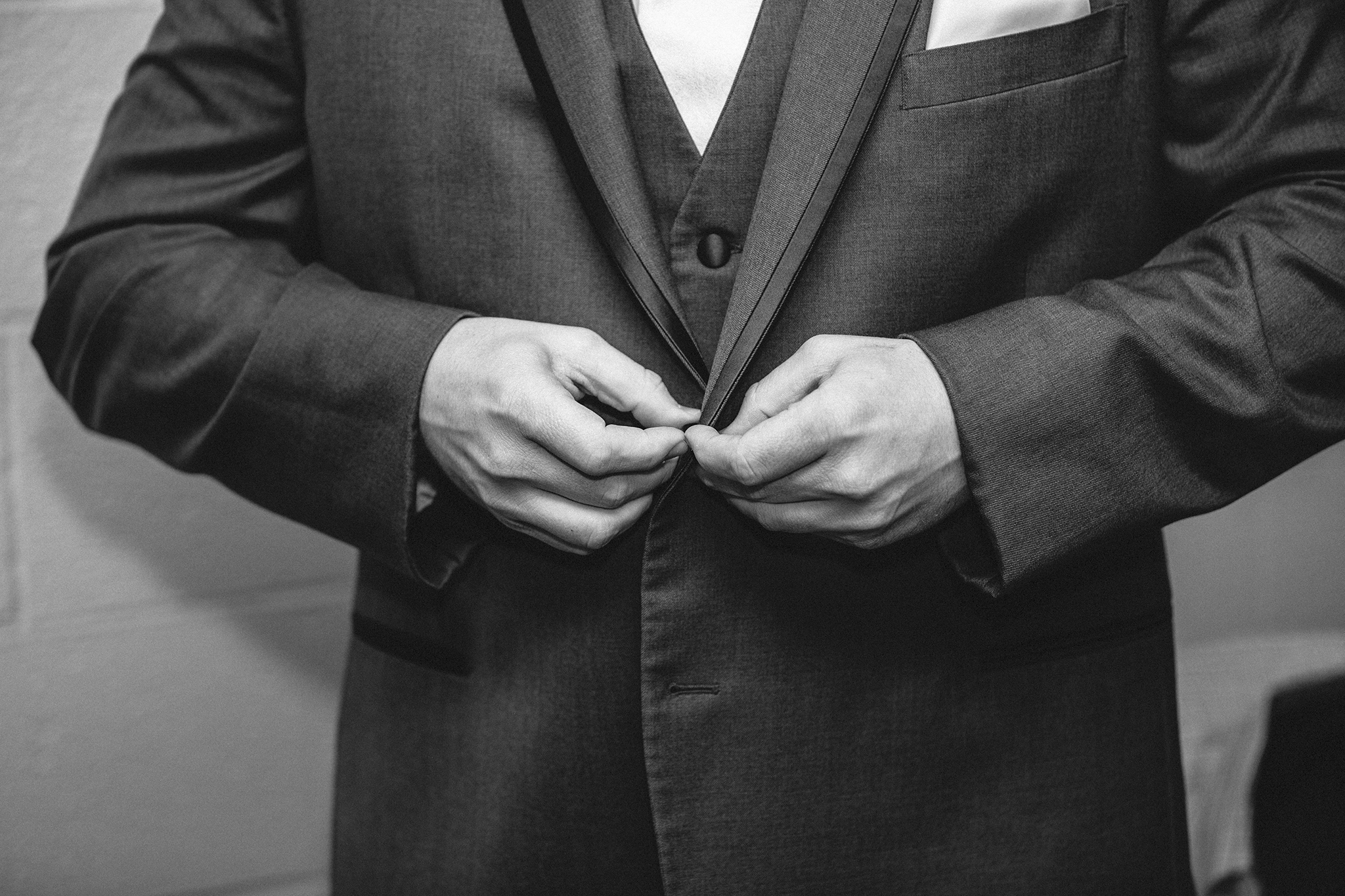 groom, getting ready, wedding suit, wedding details