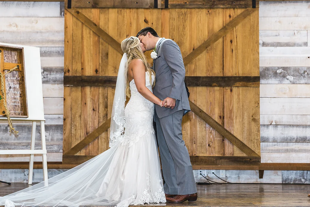 B&W_Wedding385.jpg