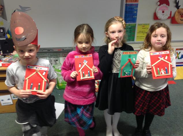  We made a Christmas card nativity scene using lolly sticks. 