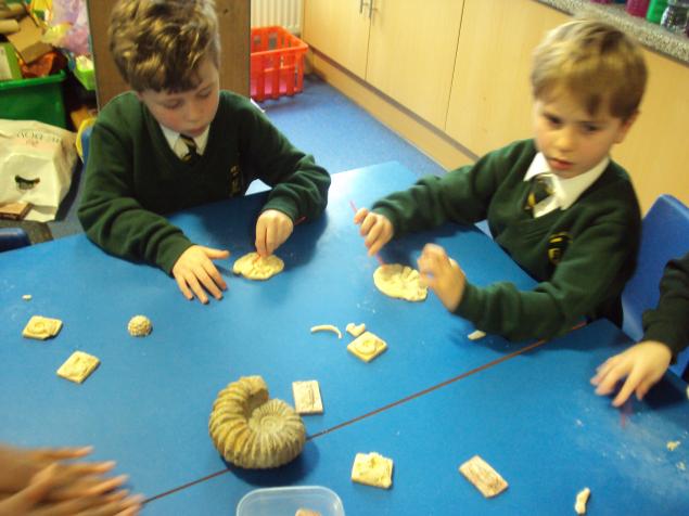  We had a look at fossils found thousands of years ago.  We designed and made our own fossils. 