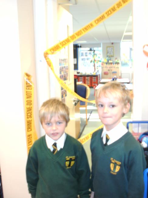  Then there was even more excitment! We arrived at school to find that our classroom was a crime sence. Alfie our class puppet had been stolen! Scientists had been called to help us examine the evidence and decide which of the suspects had commited t
