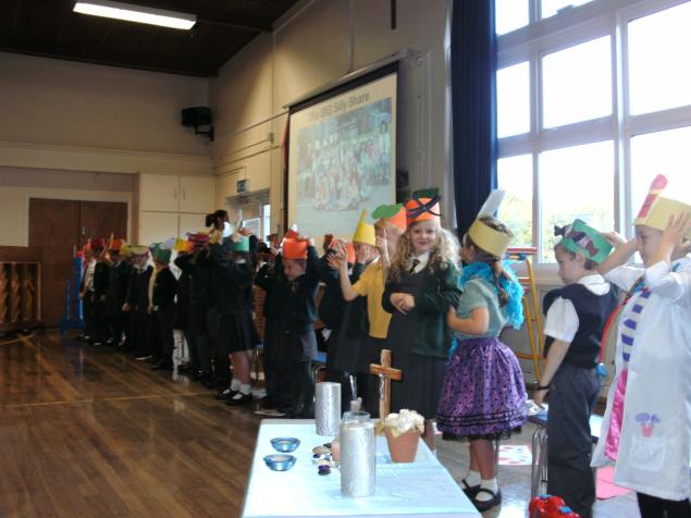  Well done to &nbsp;Year 2 for a fabulous assembly about how special we are and what a wonderful world we live in. 