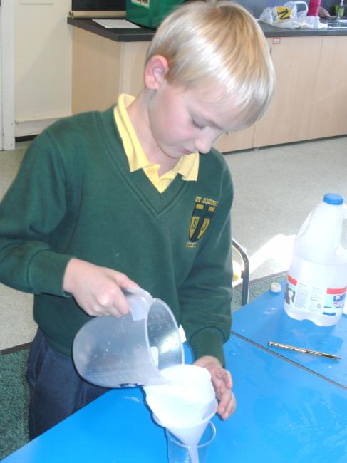  In the first, half term we investigated solids and liquids. &nbsp;We carried out an experiment to find out which material flowed the quickest through a hole.  We also used sieves and filter paper to separate different solids (coffee granules, salt, 