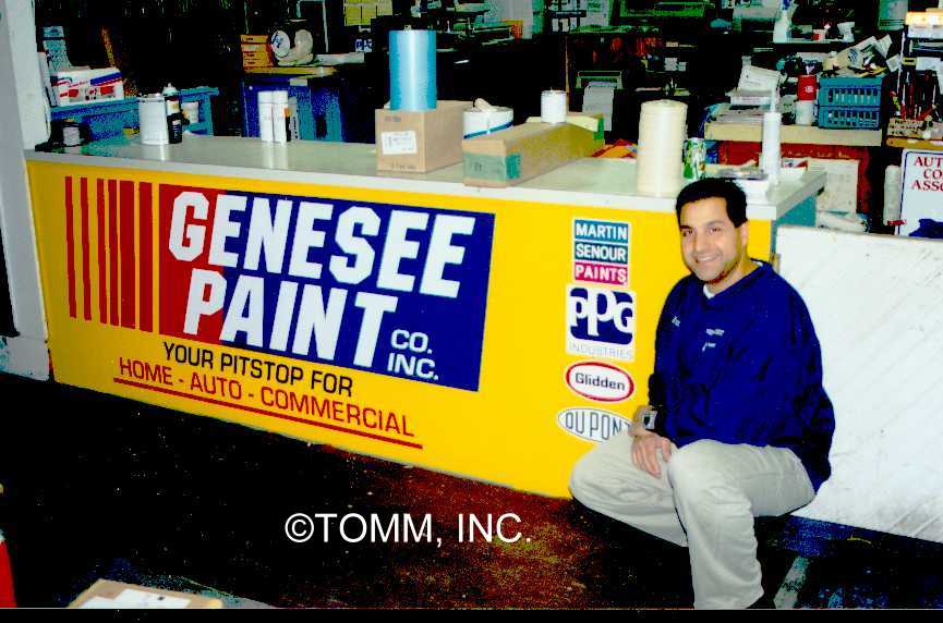 gensee paint counter display.jpg