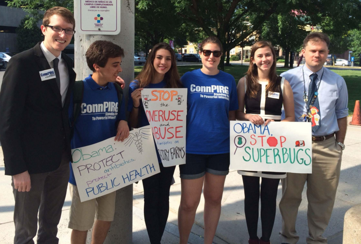 Advocates want reduction in antibiotics in meat; Industry says they're not the problem