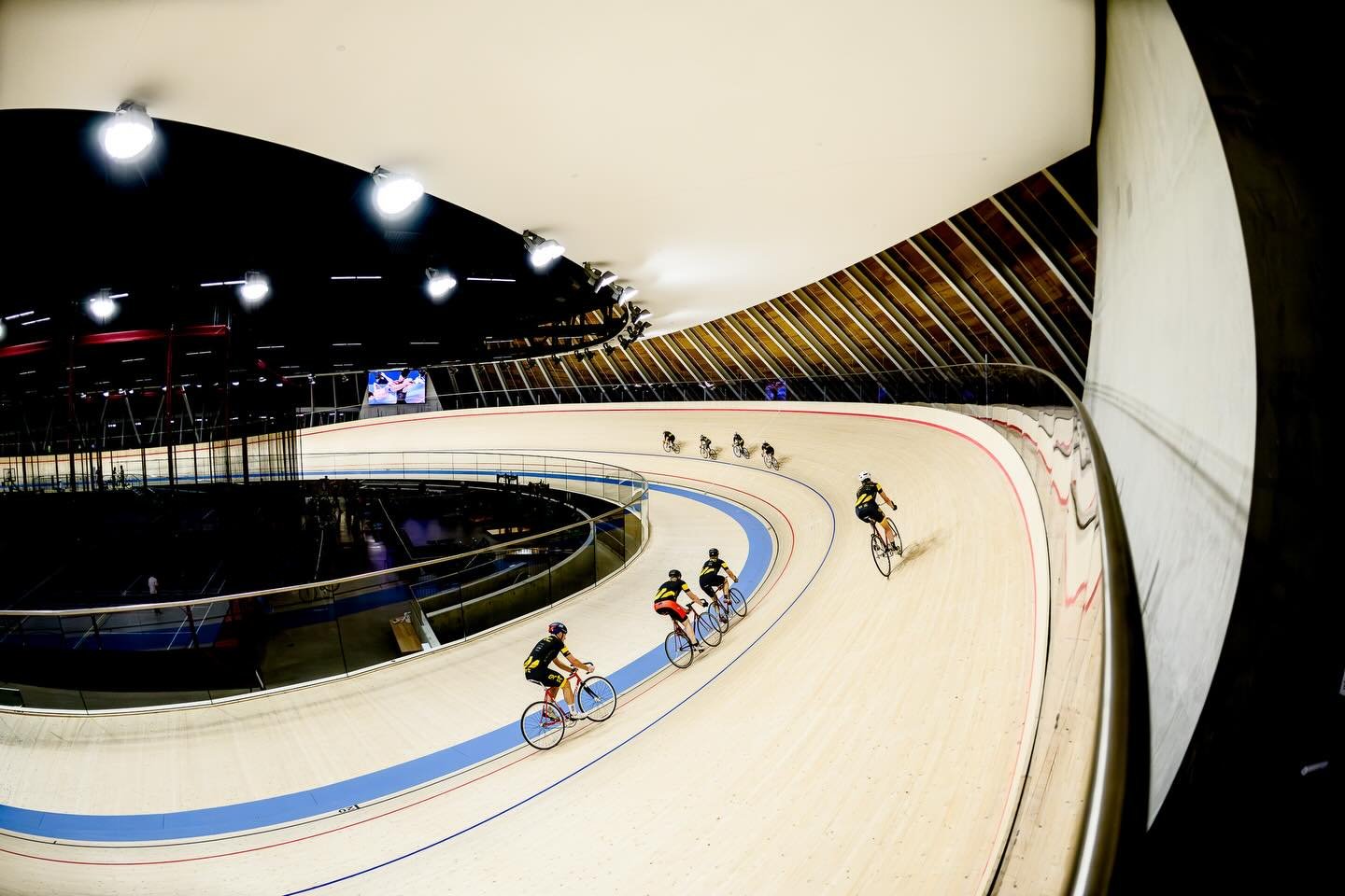 What a phenomenal first winter season at the new velodrome! 

53 Edmonton Road &amp; Track Club members (including 18 women) completed their track certification this winter. And we look forward to adding more!

Interested in riding with us on the tra