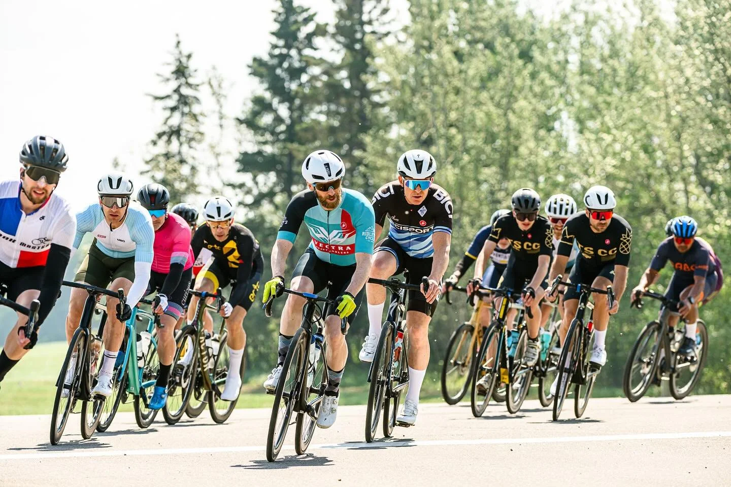 BIG thanks to everyone who volunteered for our Pigeon Lake Road Race and Fondo this past weekend! 👏👏👏

It wouldn&rsquo;t be possible without your time and effort! We appreciate you for helping us put on this amazing event ❤️

📸 @nickcroken 

#yeg