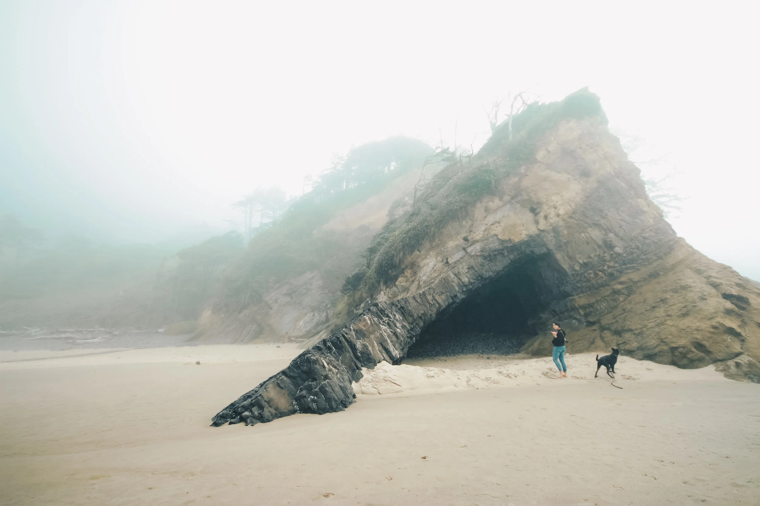 CANNONcave.jpg