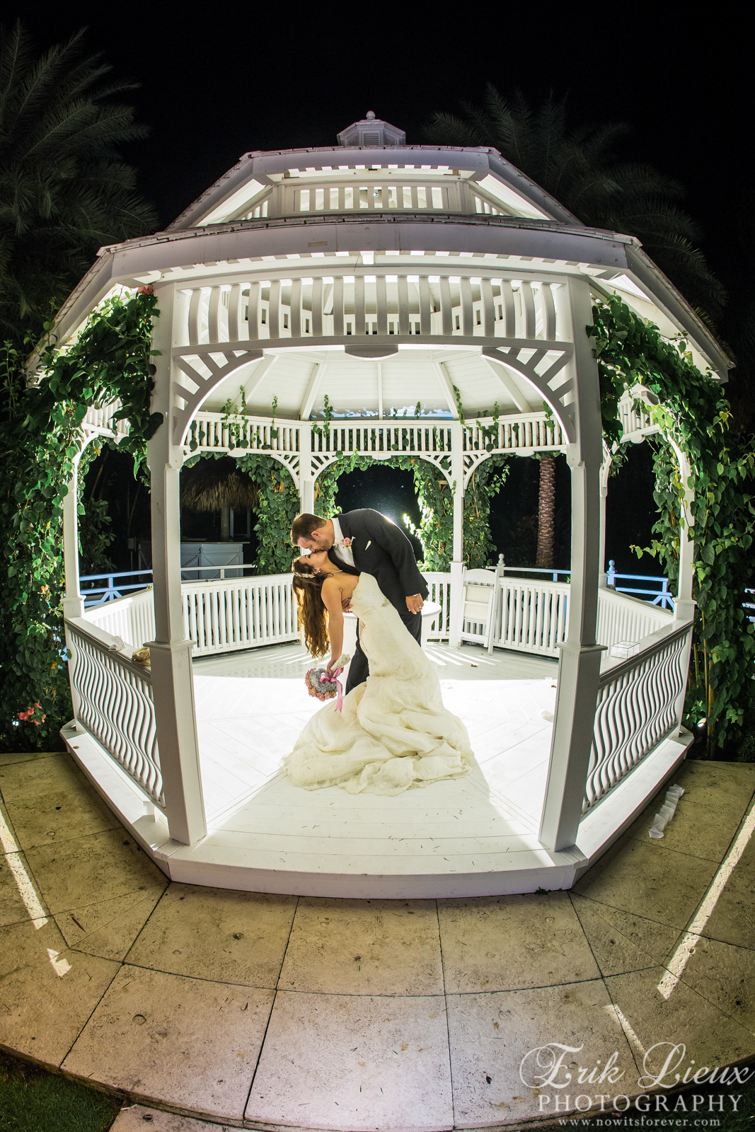 NowItsForever_Lieux_WeddingPortfolio-29.jpg