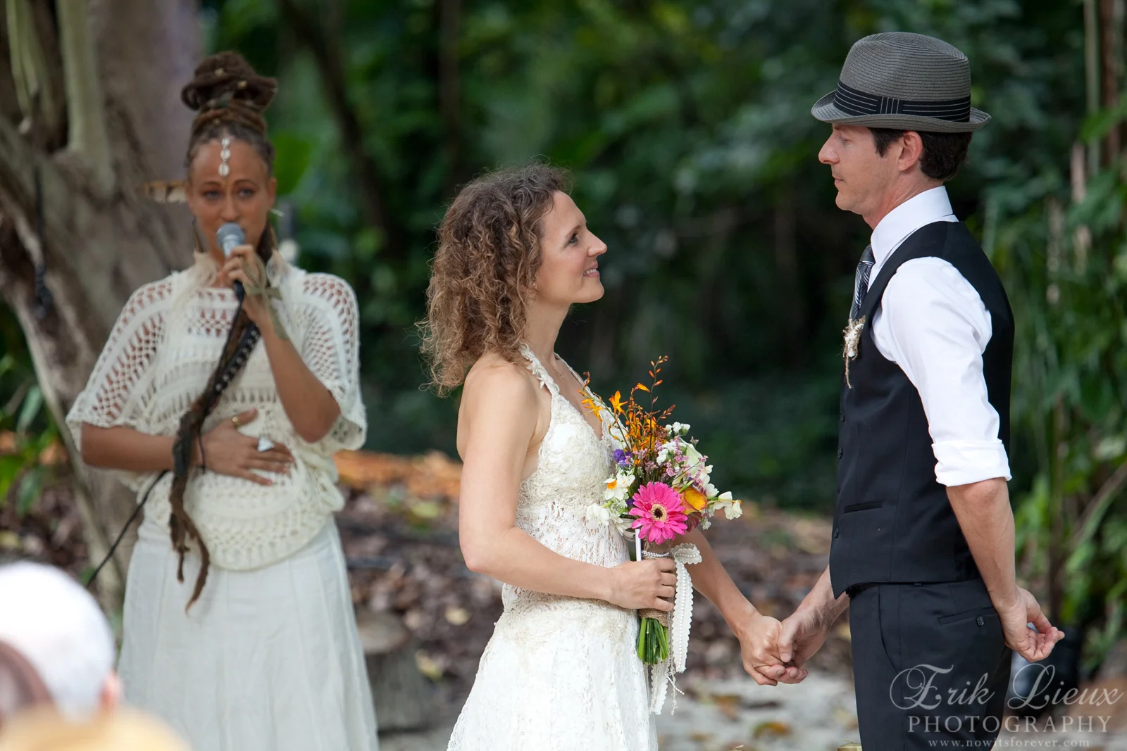 NowItsForever_Lieux_WeddingPortfolio-38.jpg