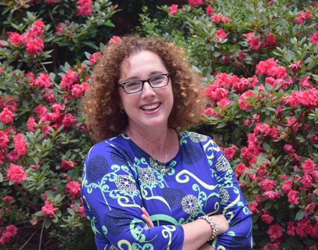 DanielleHeadshot2017.jpg