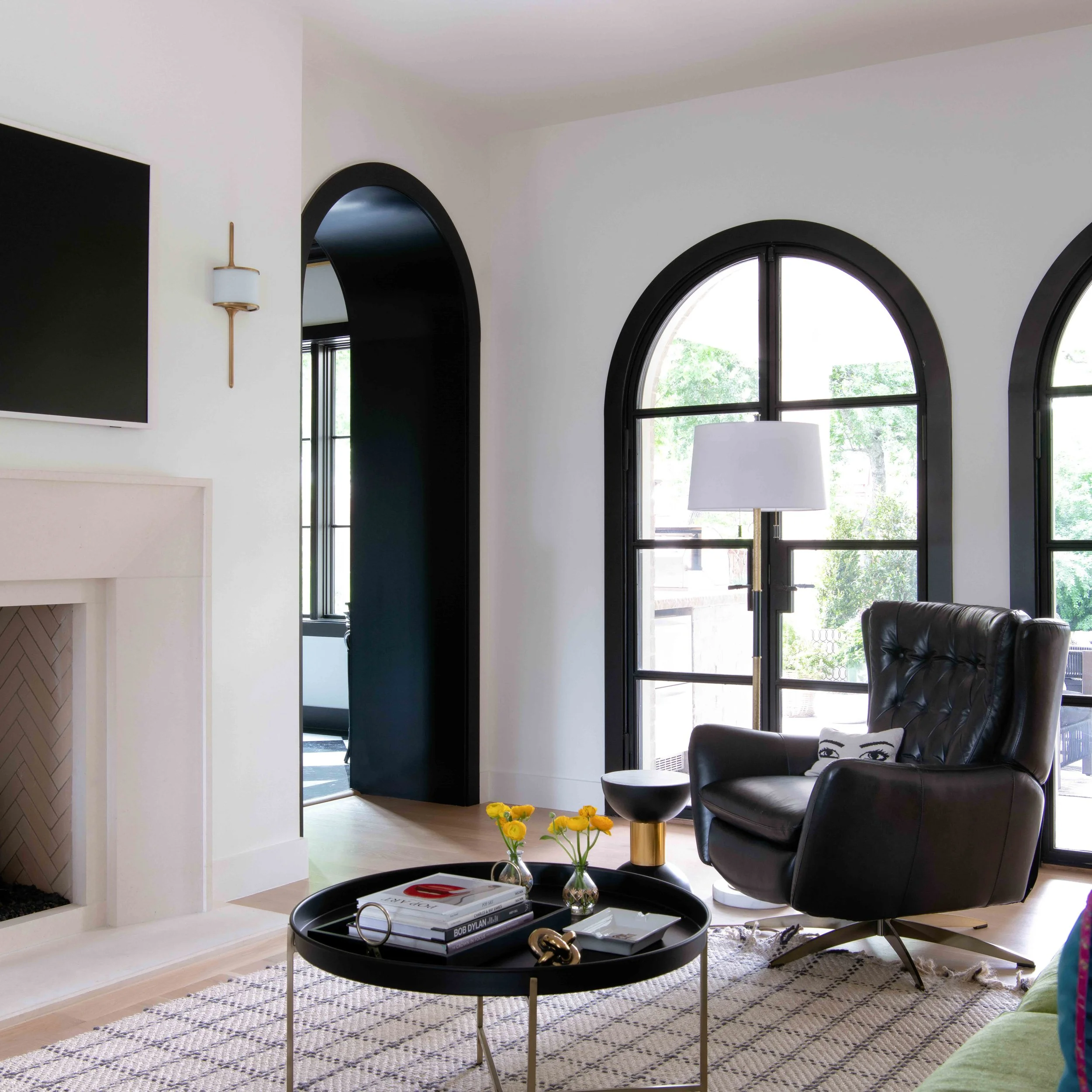 8440 Meadow Hill Dr-16.jpg