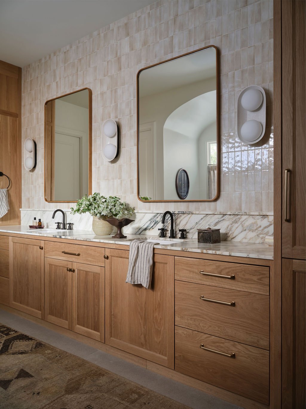 Primary_Bathroom_2.jpg