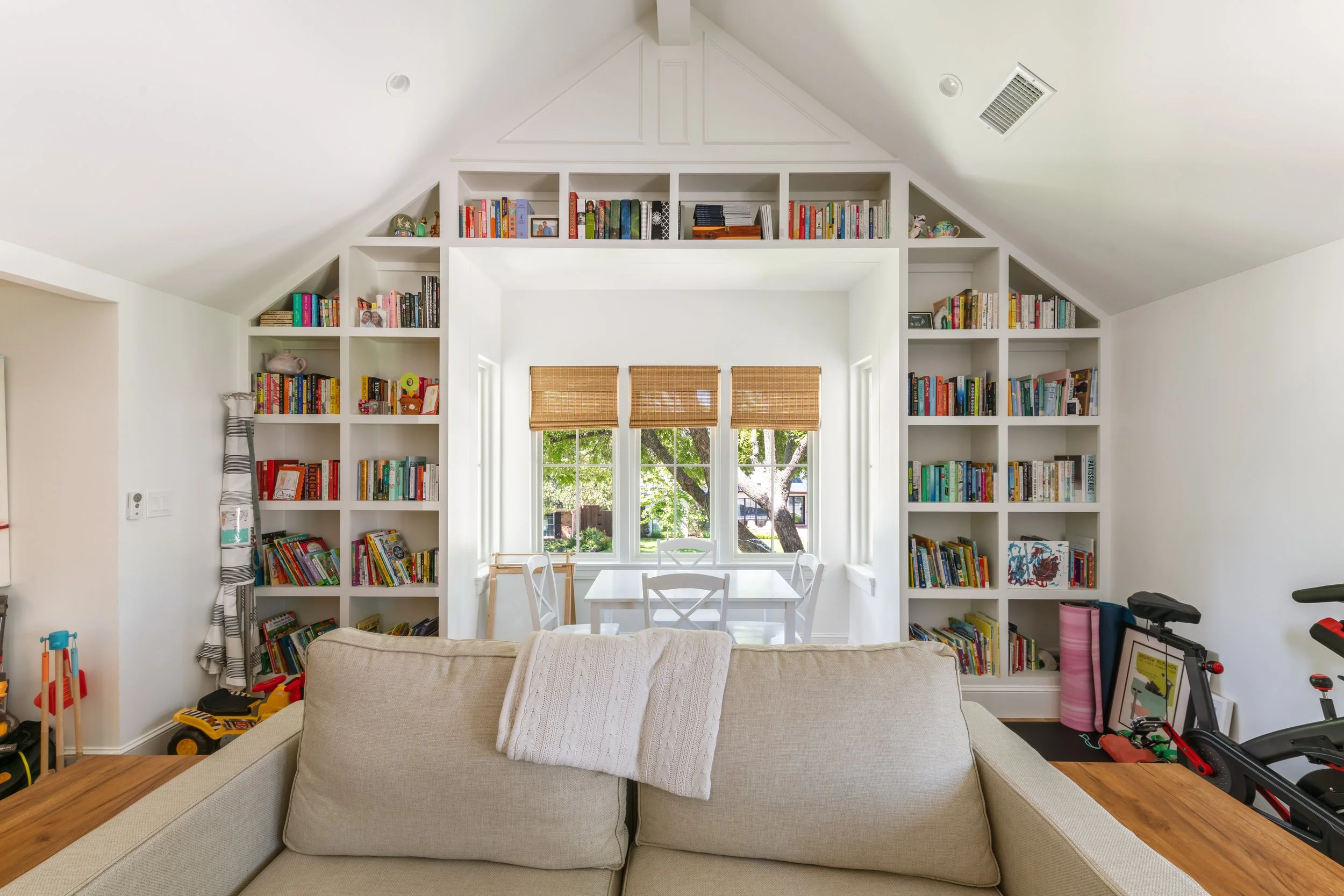 9638 Broken Bow Rd-16.jpg