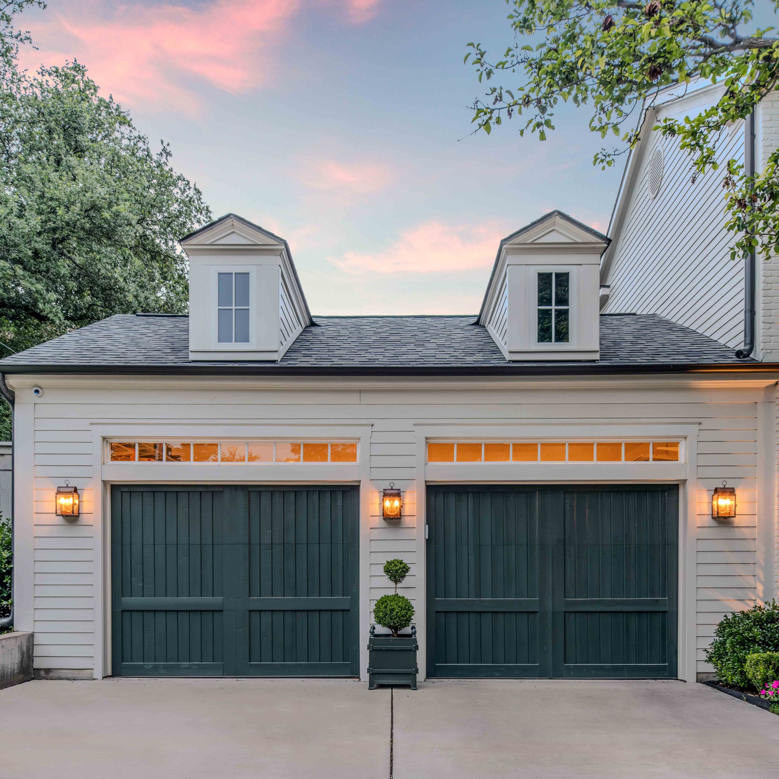 9705 Gatecrest Dr-5.jpg