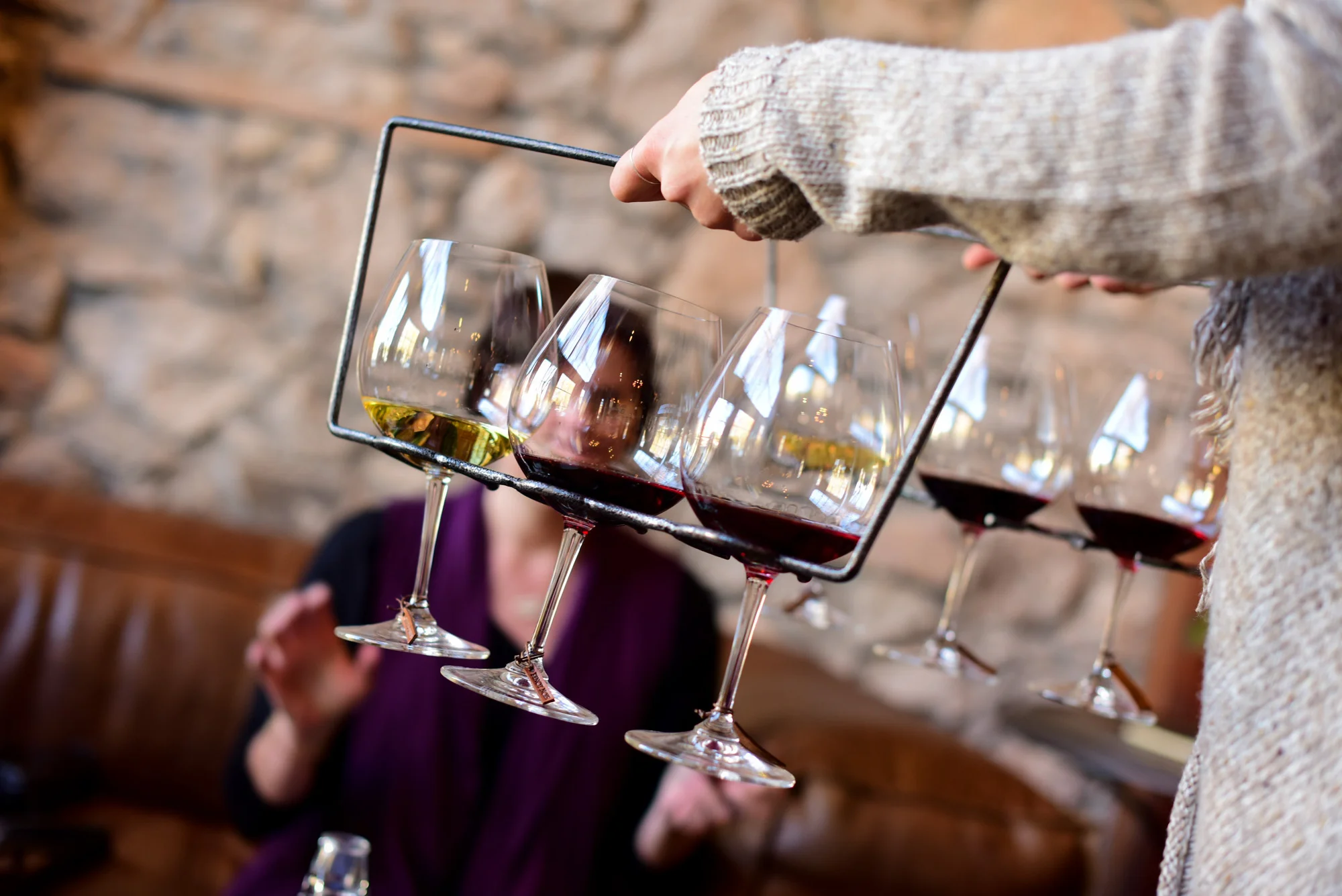 20171203-Julie_D-winecarrier.jpg