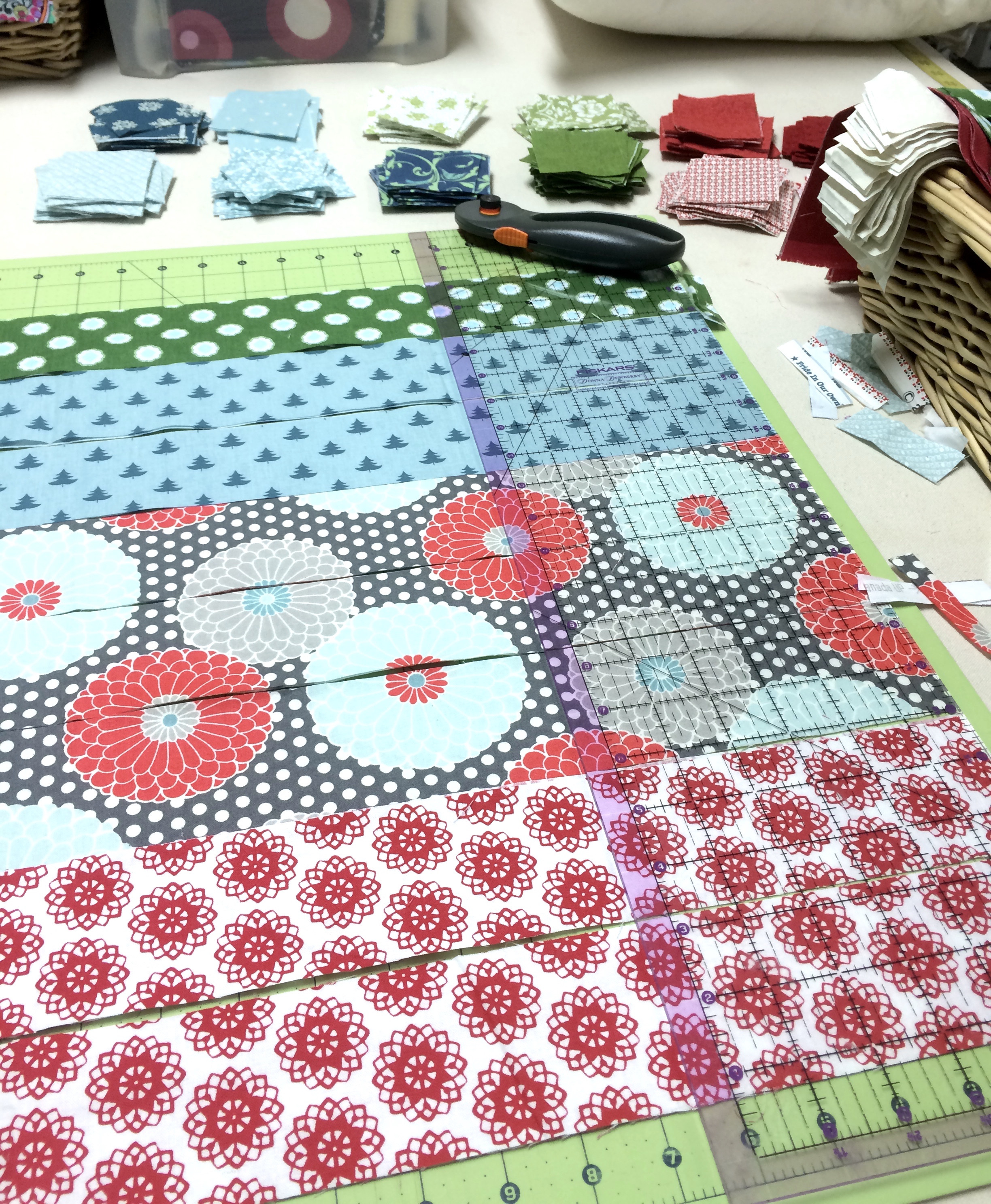 cut strips of fabric with rotary cutter