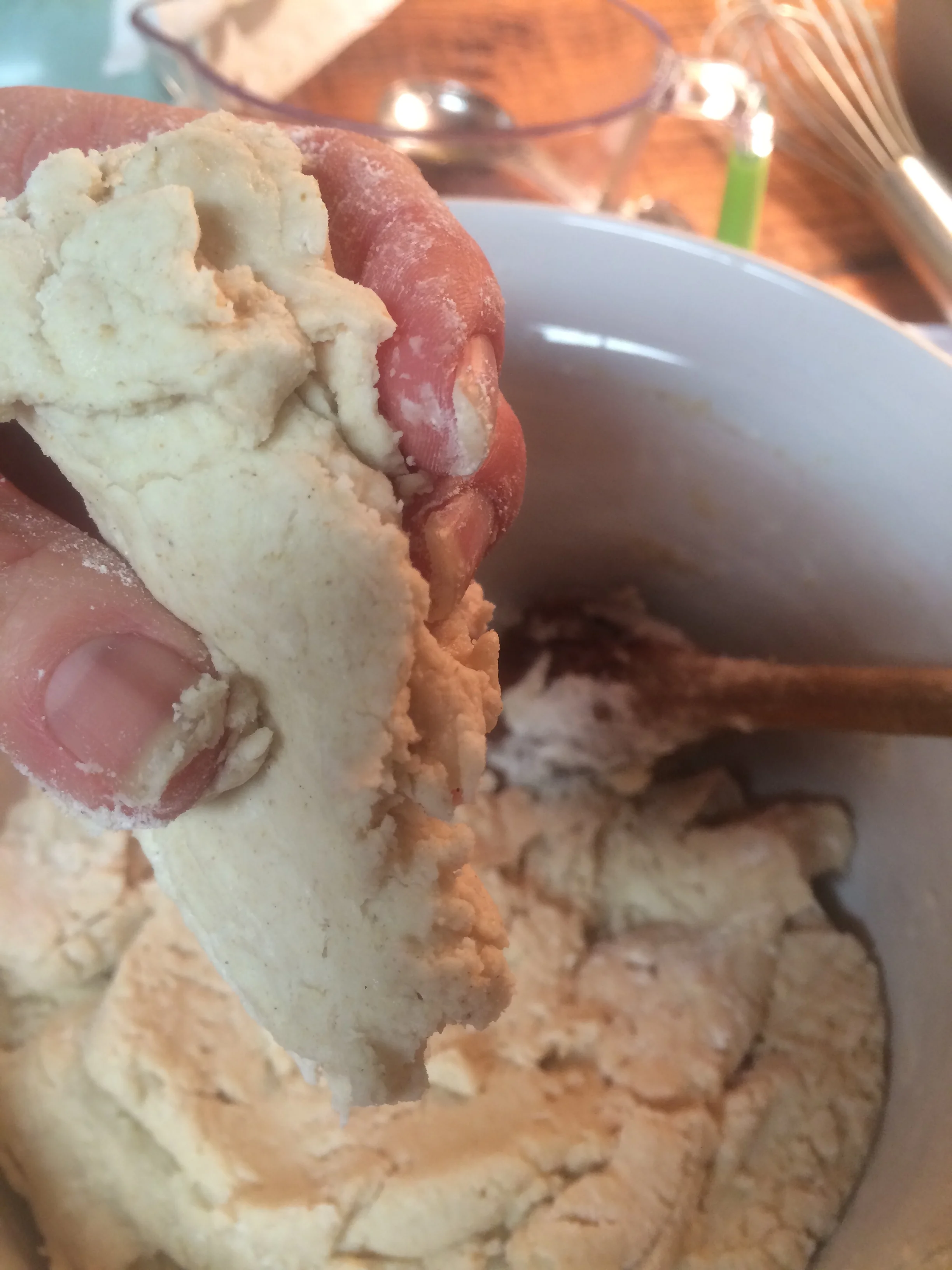 you should be able to pick up a chunk of dough, like this.