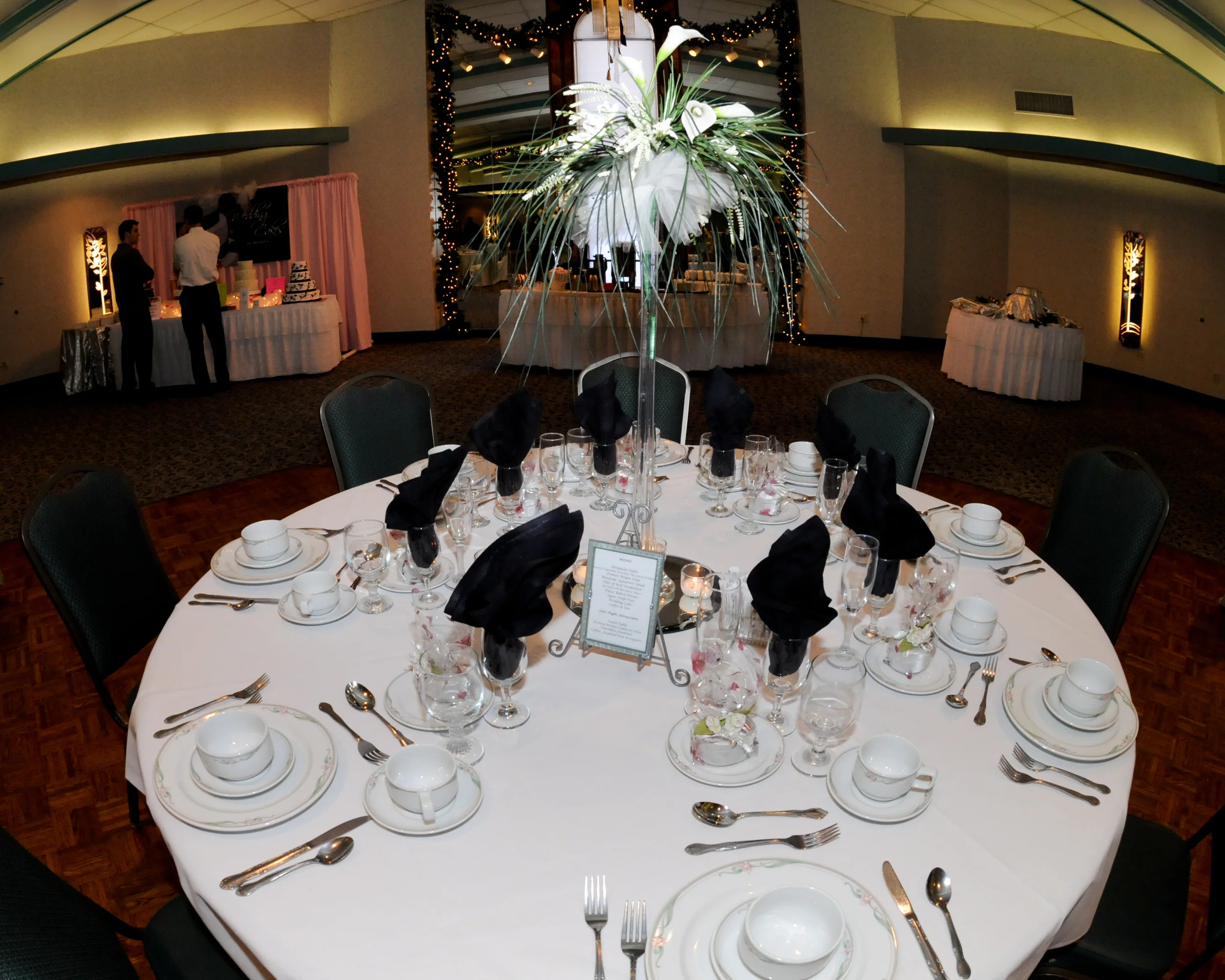 table-settings_7755008076_o.jpg
