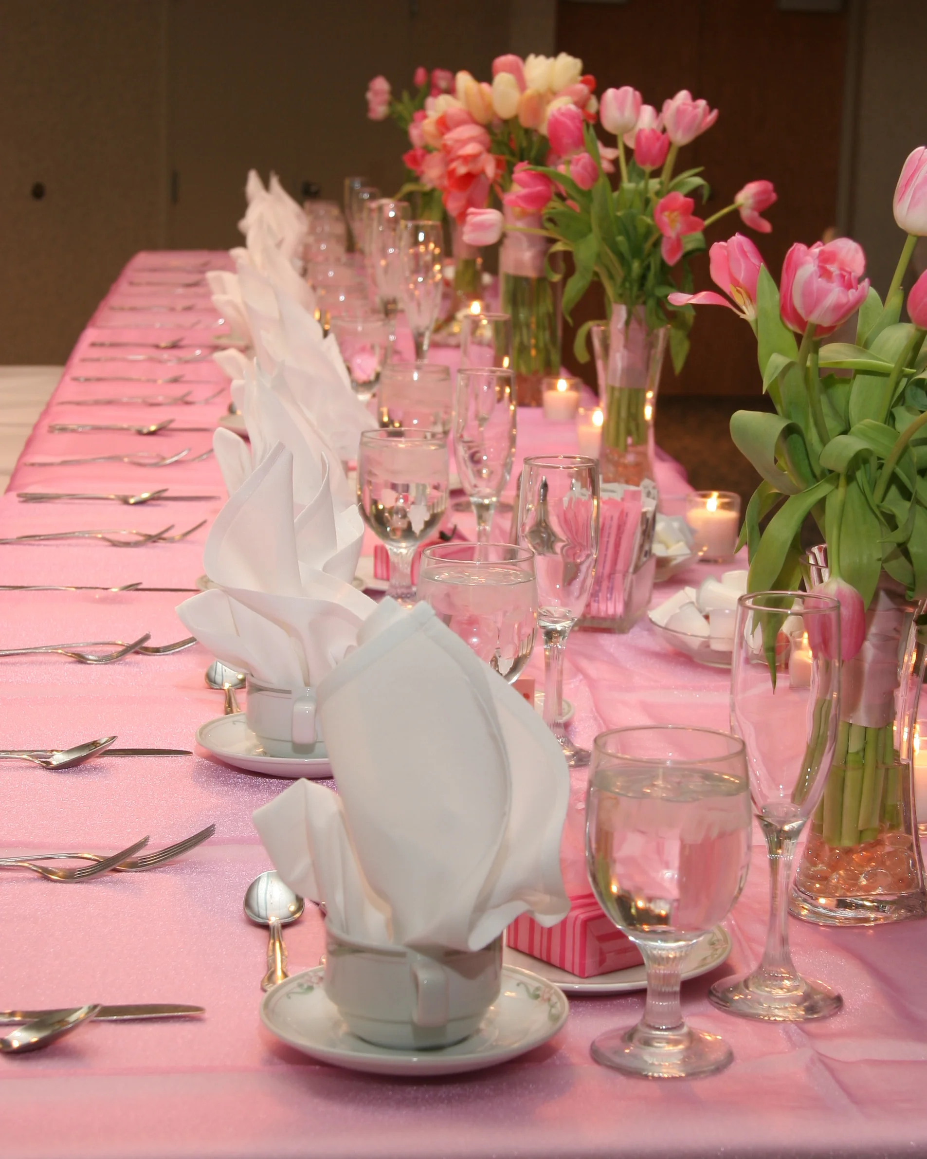 table-settings_7754986960_o.jpg