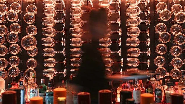 Tapavino Bar & Restaurant