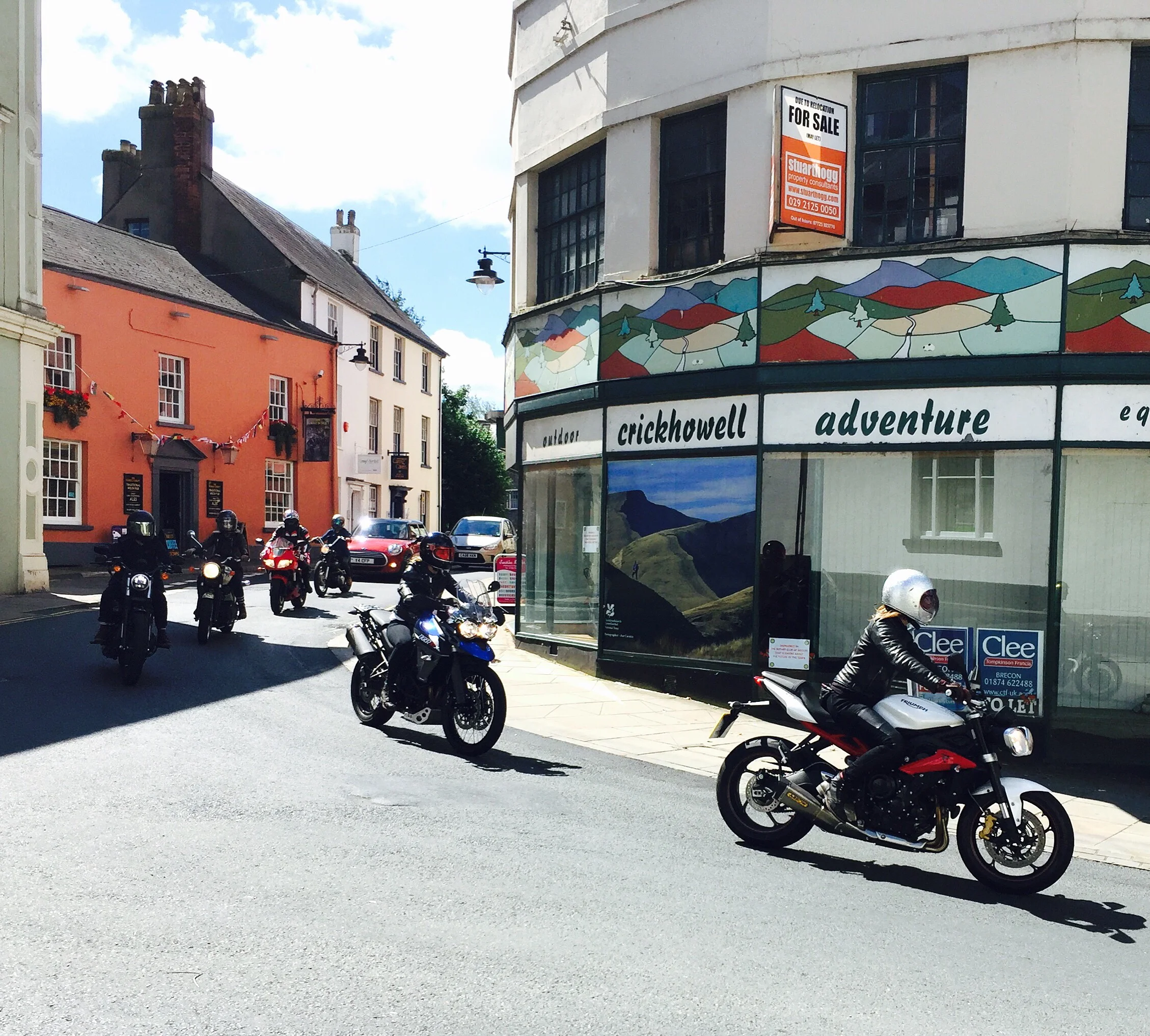 Small towns everywhere : Photo by Heidi Zumbrun