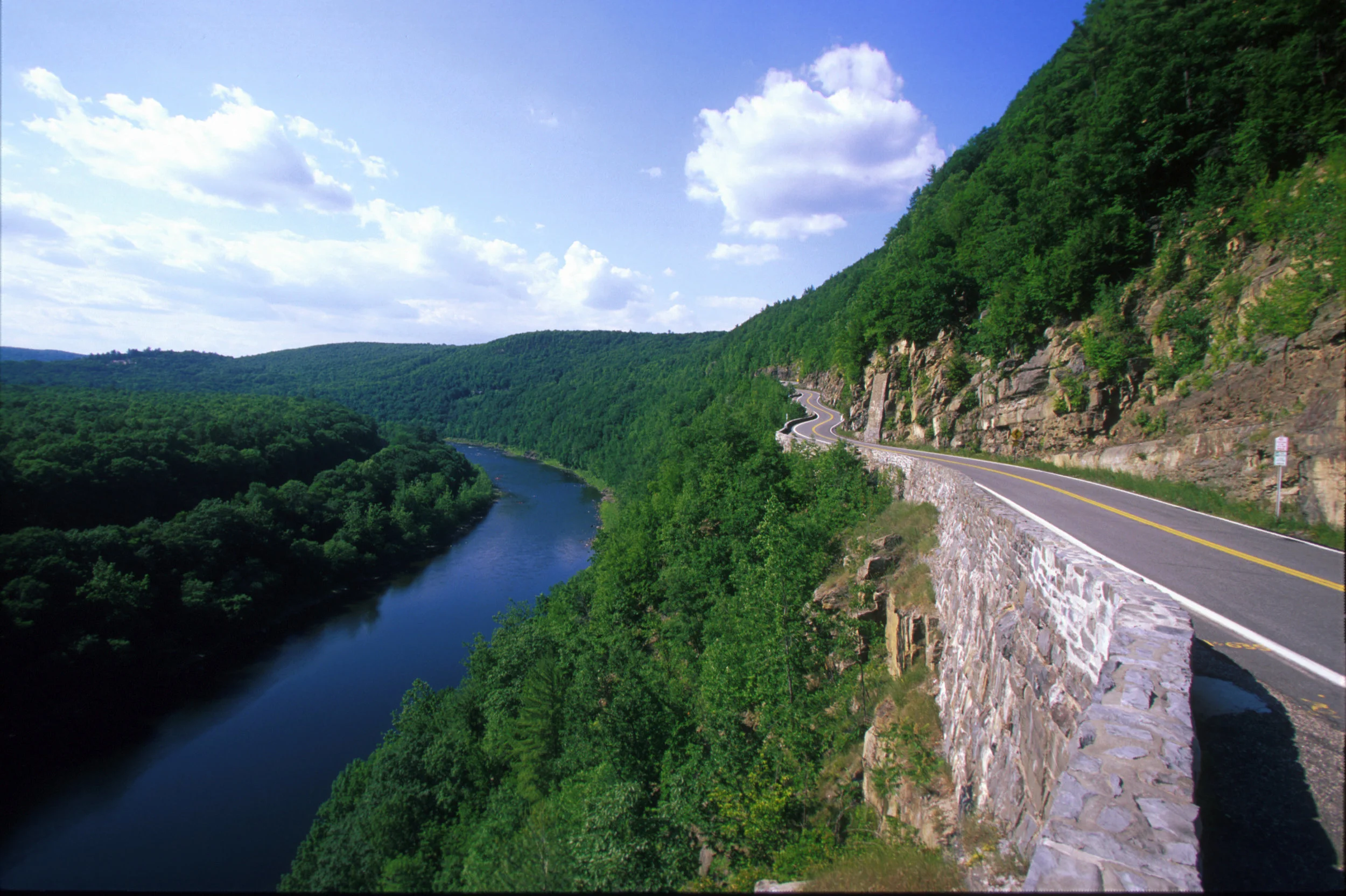 HAWKS NEST | BEST ROAD WITH TURN OUTS 