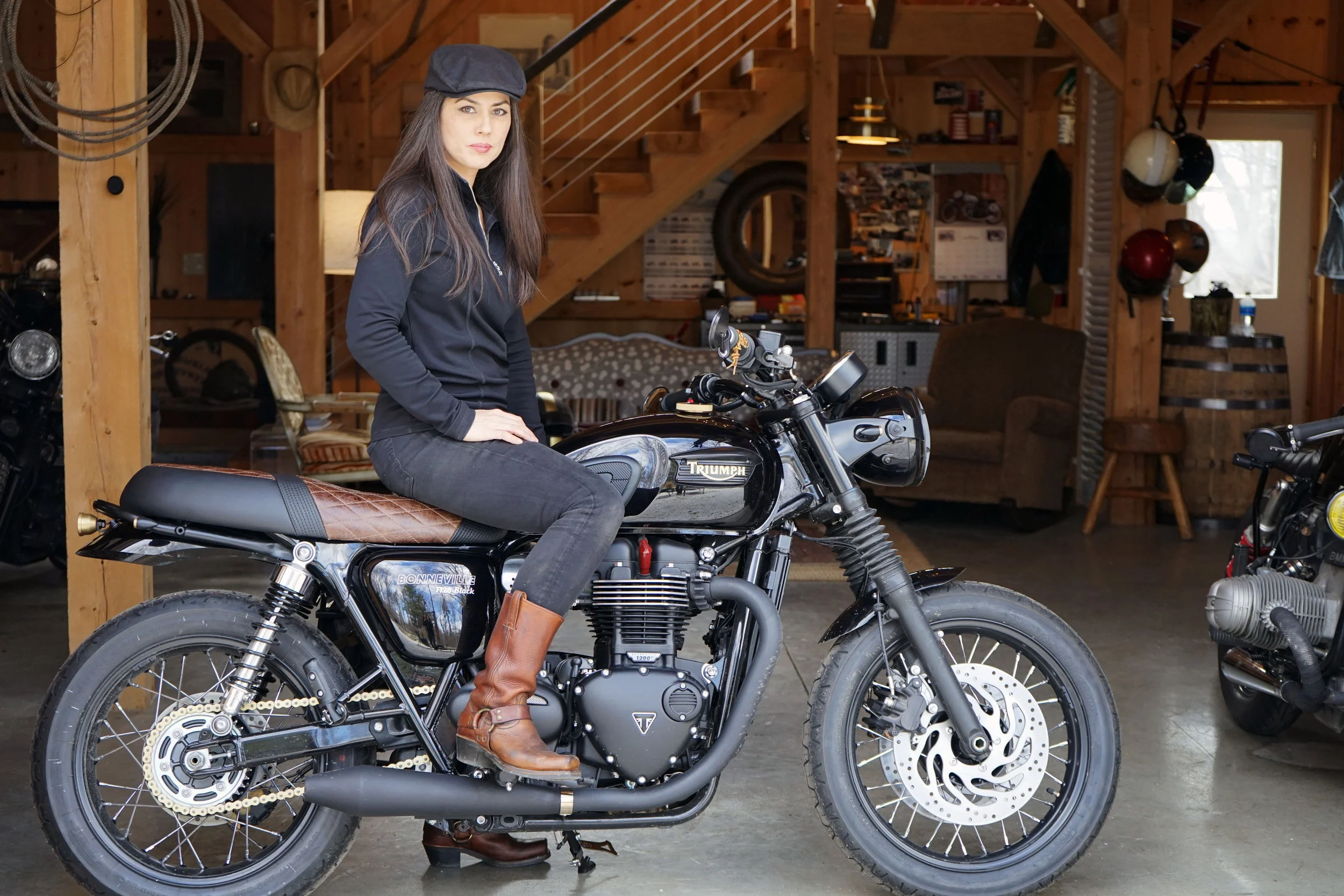 triumph bonneville near me