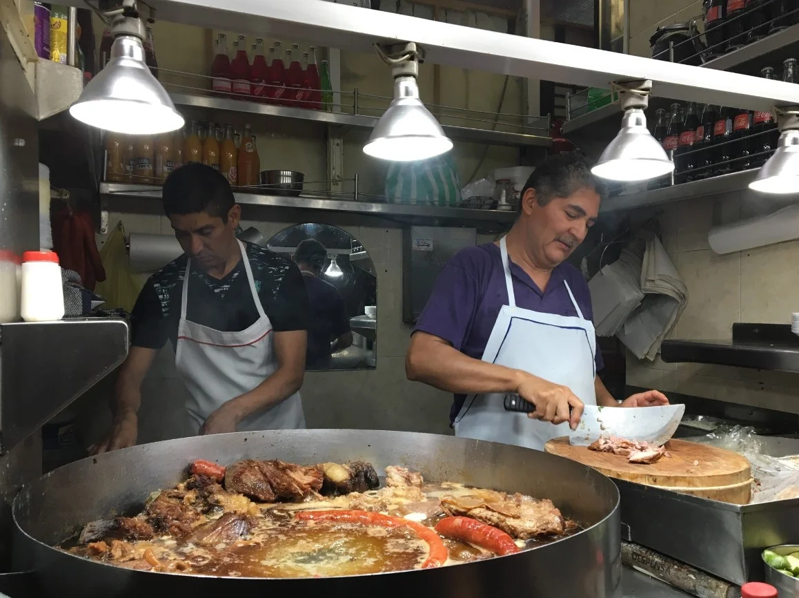 Last night places to eat that were open 24 hours was amazing. This place, Tacos de Suadero, seriously had the best tacos!