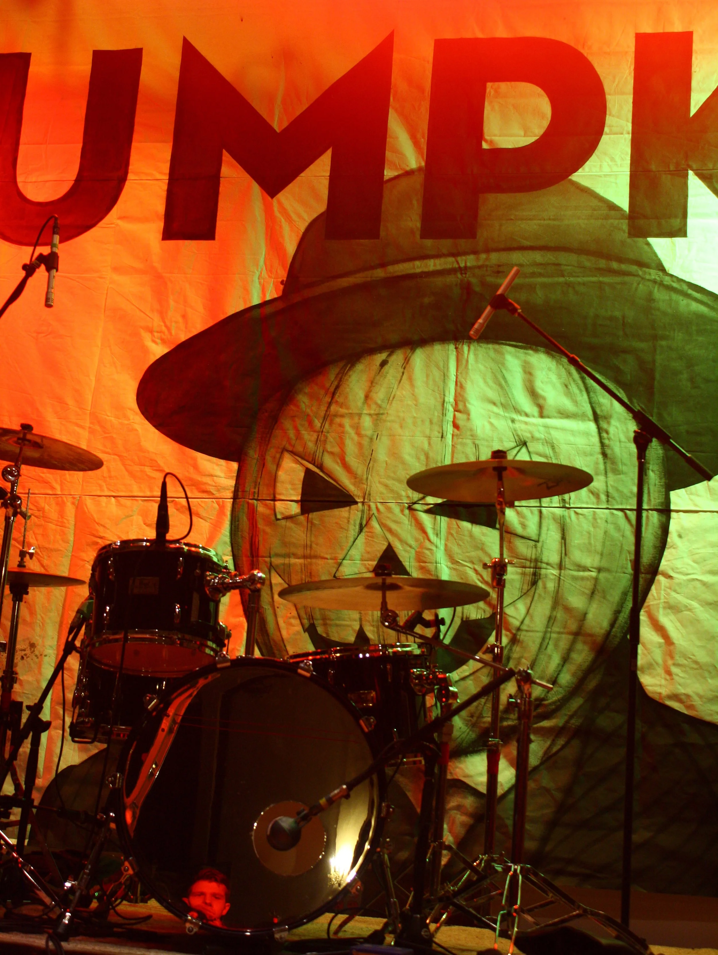 world inferno pumpkin.jpg