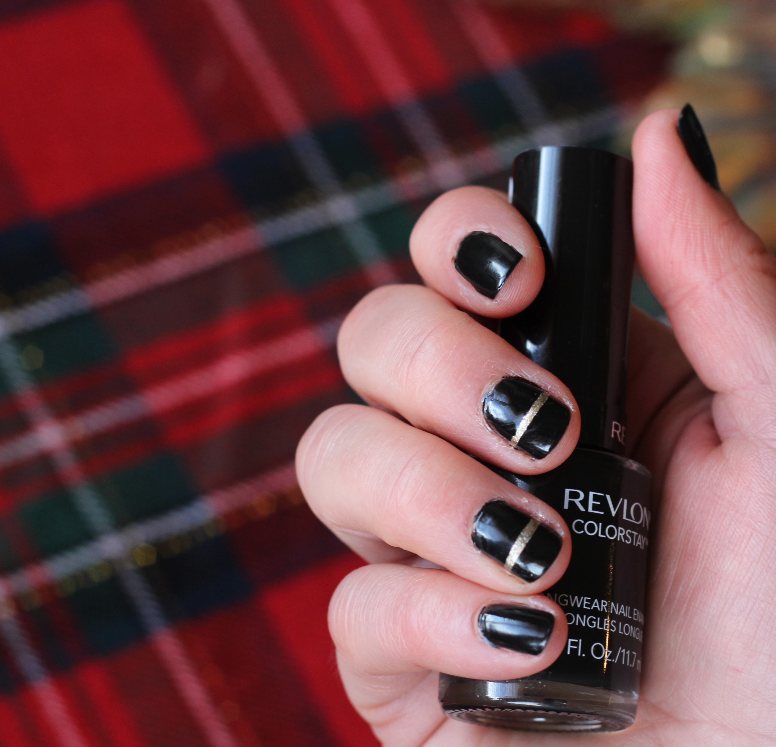 ALU's 365 of Untrieds - Revlon Vixen : All Lacquered Up