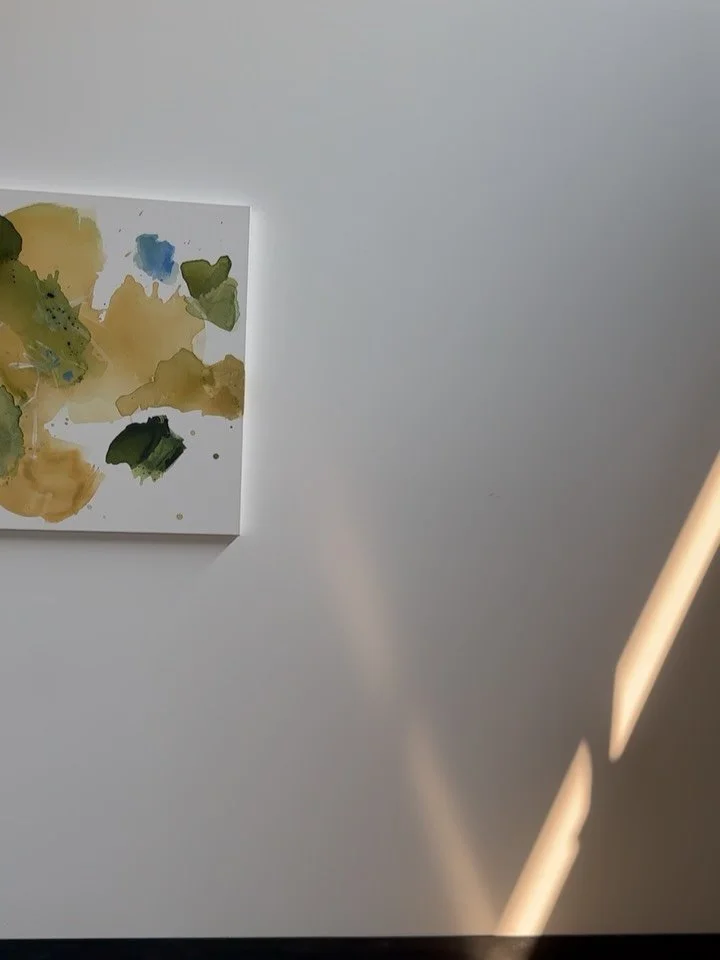 This is my non negotiable 

Get outside &mdash; my phone will always be filled with little things that caught my attention. Those &ldquo;little&rdquo; things become paintings, textures, layers that tell a story. 

These pictures are from a recent lat