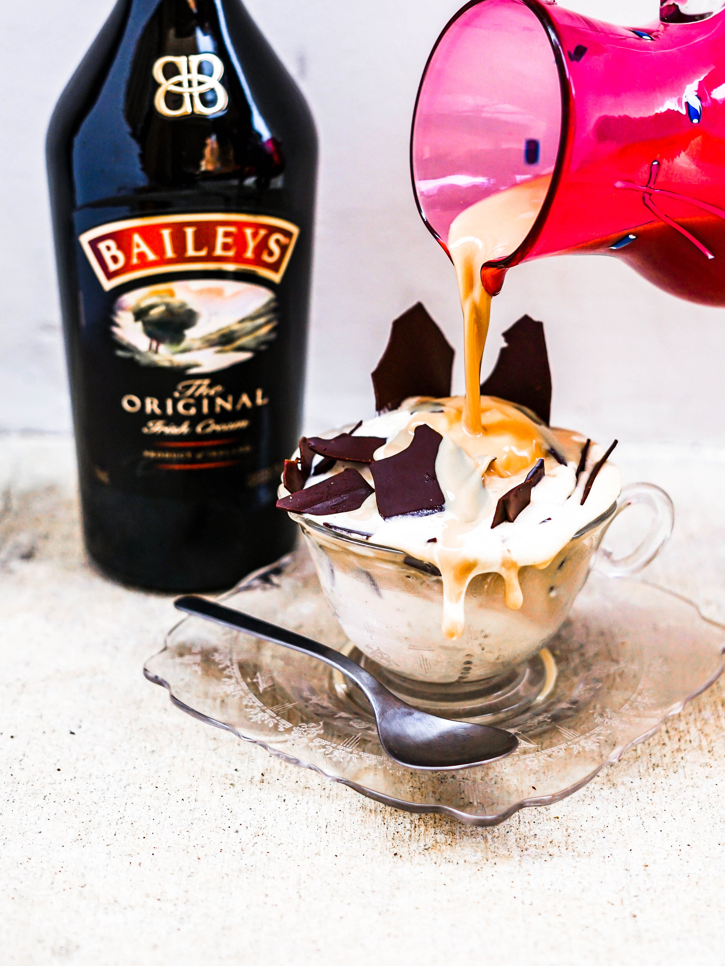 5 Dessert Recipes with Baileys