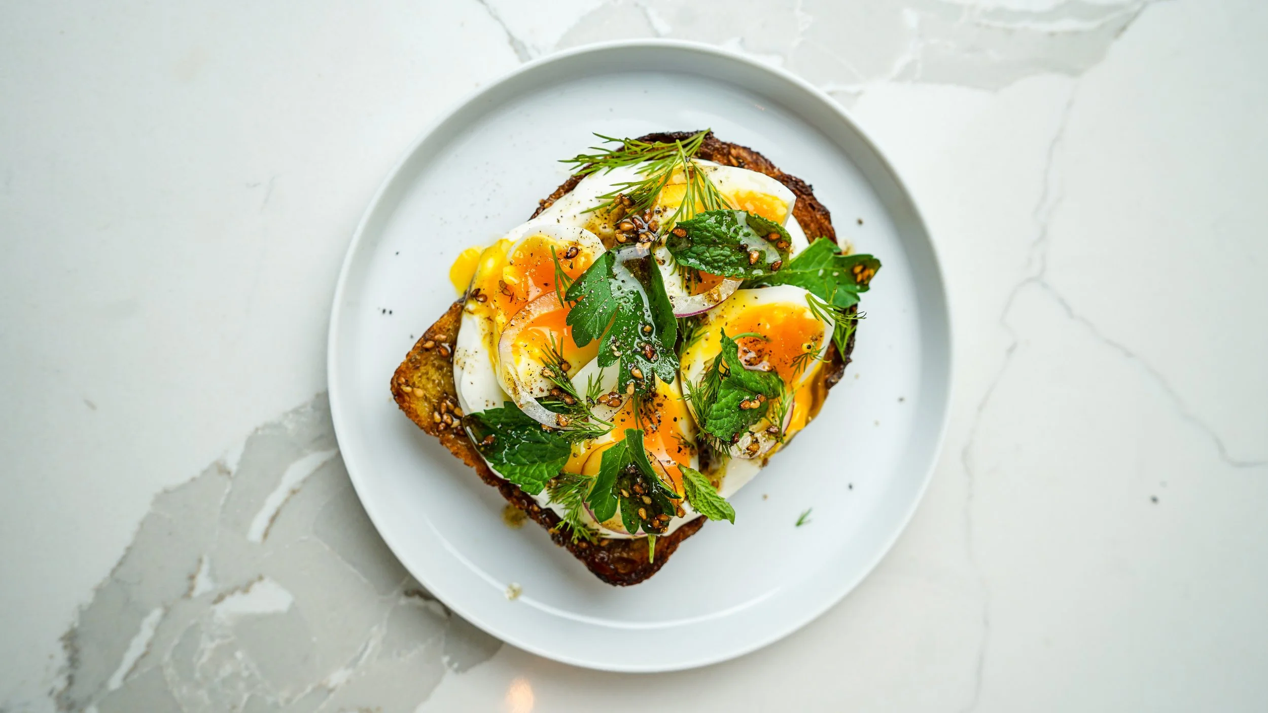 Labnah Toast Za’atar Toast with Labneh & Soft-Boiled Eggs, Red Onion, & Herbs ...