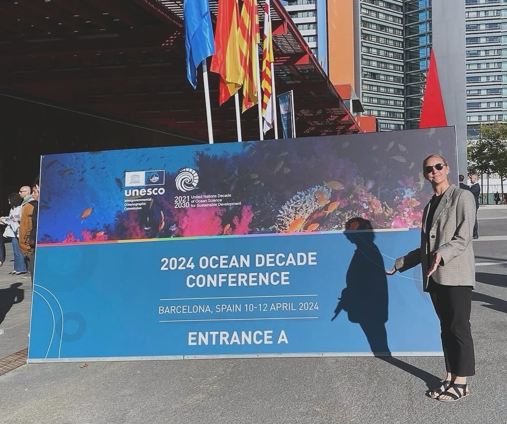 It&rsquo;s been 1 month since I went to Barcelona for the Ocean Decade Conference 😱
From moderating my first panel (on ocean literacy &amp; watersports) to attending my first ever event as a National Decade Committee member, there was A LOT going on