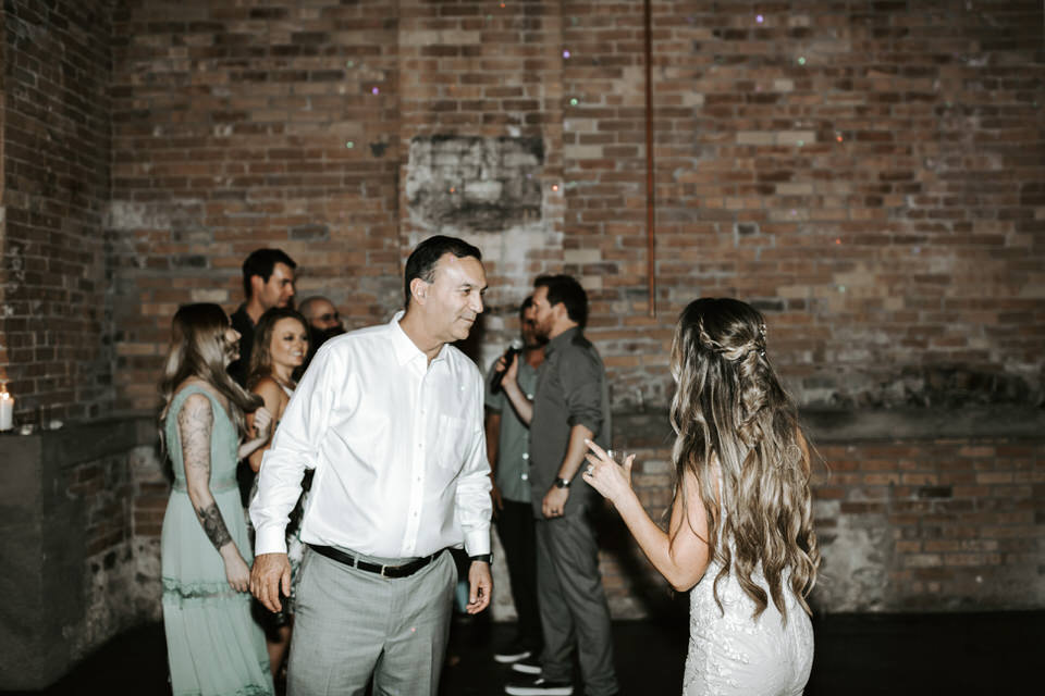 Provo-Utah-Wedding-Photography-The-Startup-Building-202-2.jpg