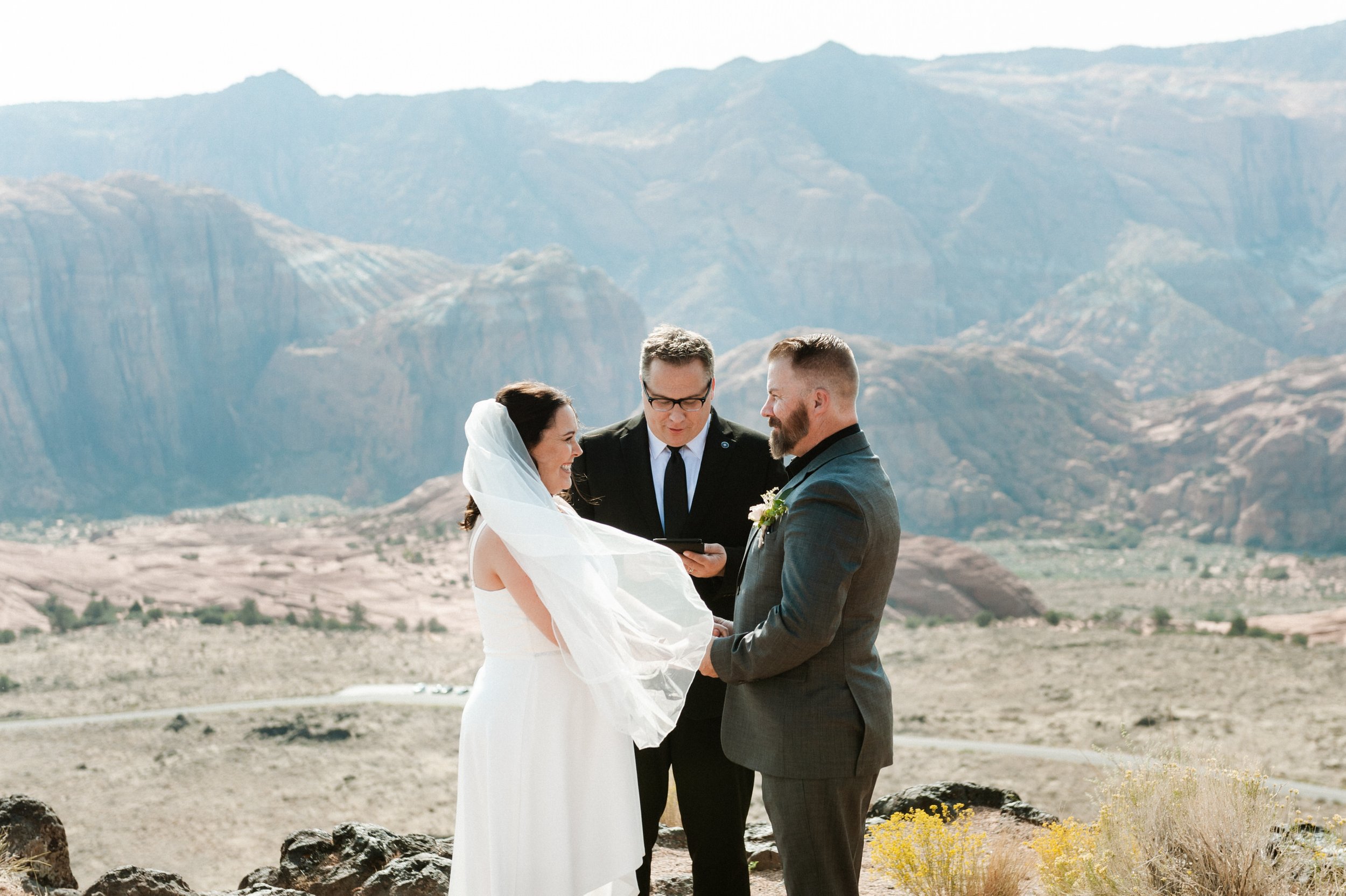 snow-canyon-utah-elopement-photography-9.jpg