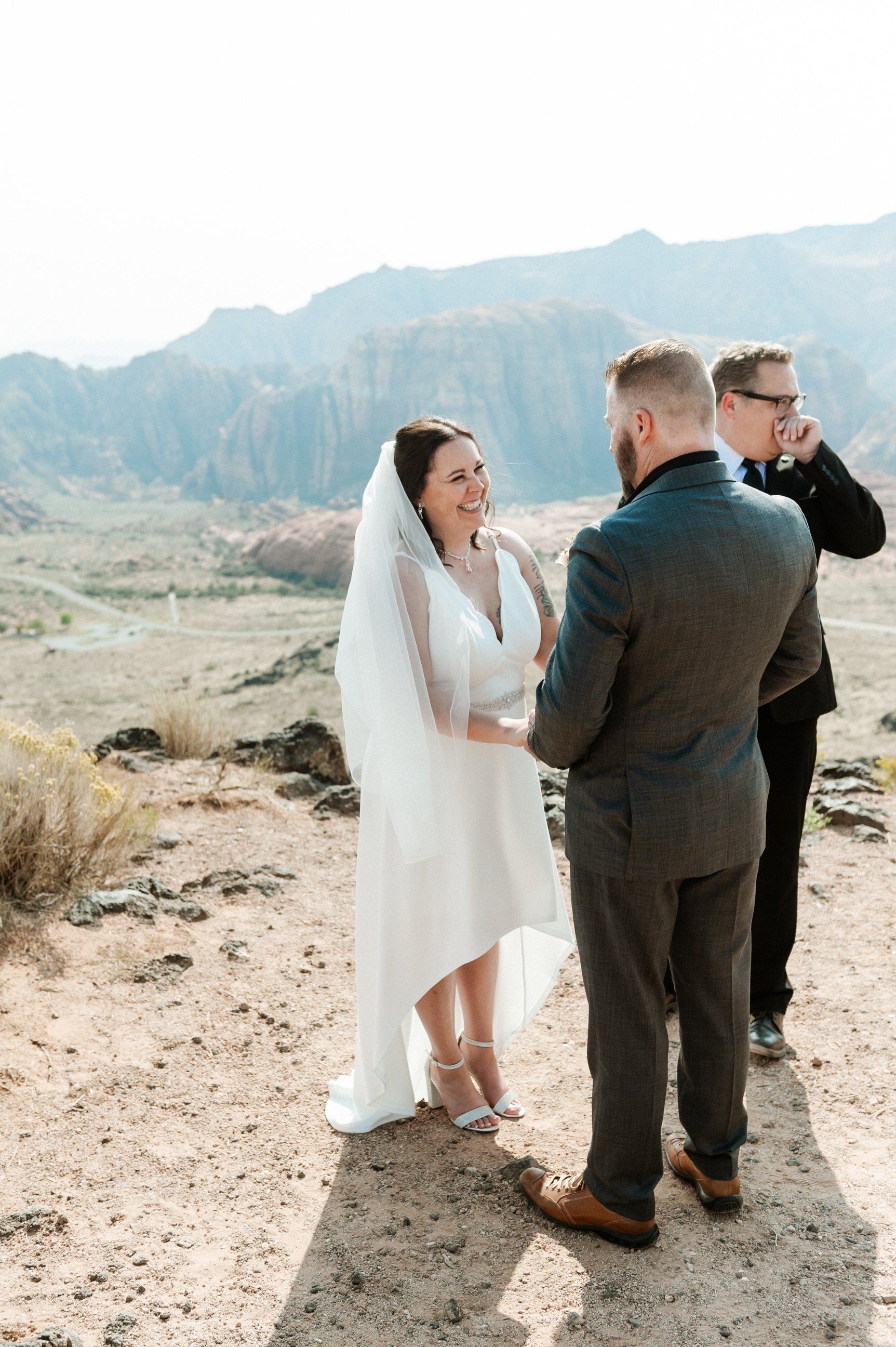 snow-canyon-utah-elopement-photography-21.jpg