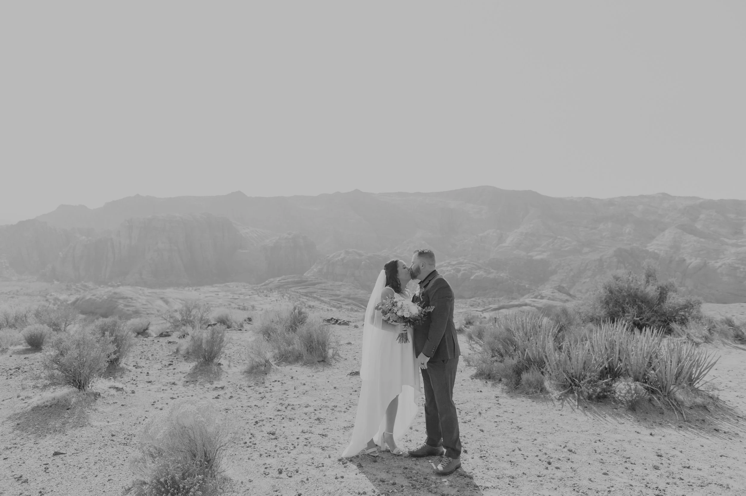 snow-canyon-utah-elopement-photography-43.jpg