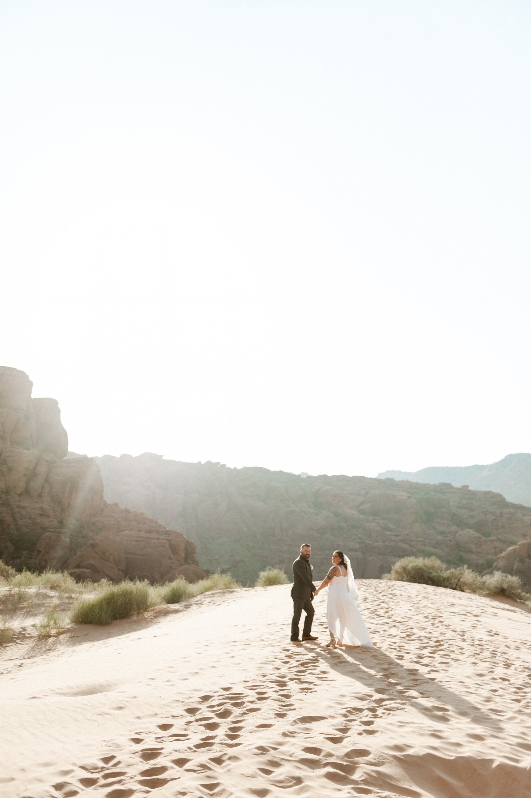 snow-canyon-utah-elopement-photography-101.jpg