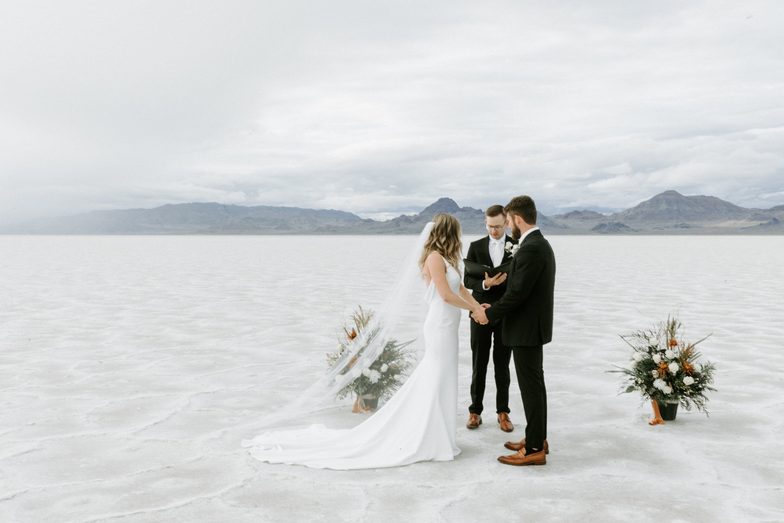 salt-flats-wedding-utah-photography-147.jpg