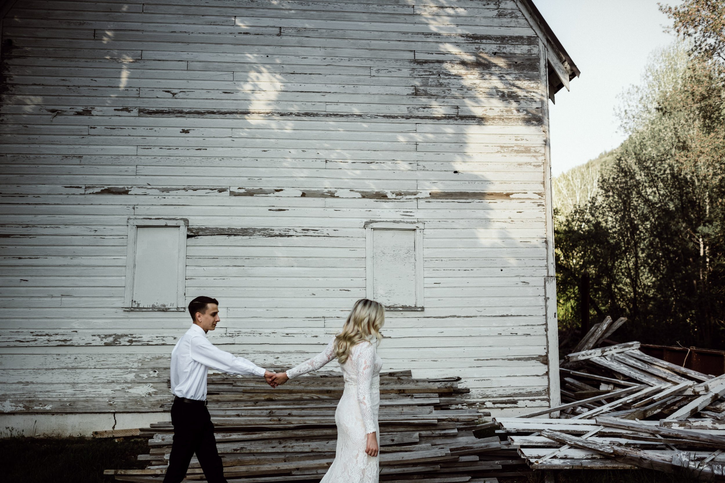 Modern-Bohemian-Utah-Bridal-Photo-Session-9-2.jpg